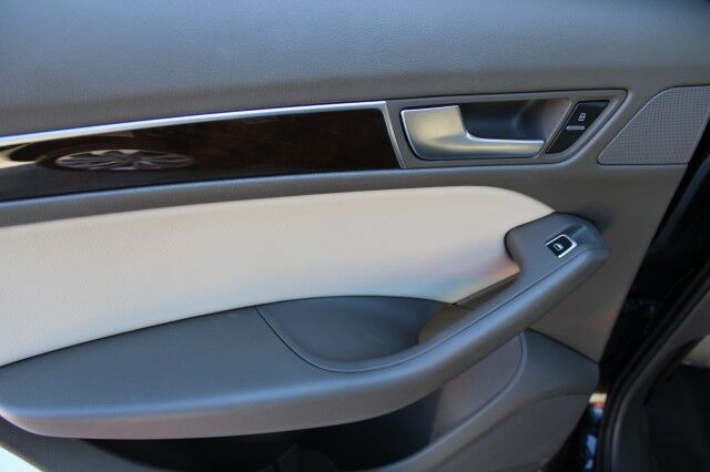 2017 Audi Q5 Premium W/ NAVI Melbourne FL