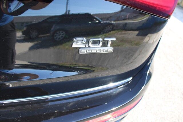 2017 Audi Q5 Premium W/ NAVI Melbourne FL