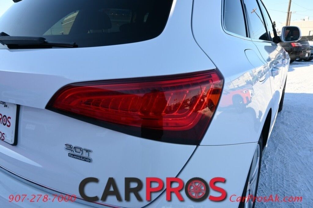 2017 Audi Q5 Quattro Premium - All Wheel Drive - Front Power Leather Heated Seats - Keyless Entry w/ Push To Start - Fog Lights - Navigation & Convenience Pkg - Bluetooth - Backup Camera - Universal Garage Opener - Panoramic Moonroof - 1 Owner Anchorage AK