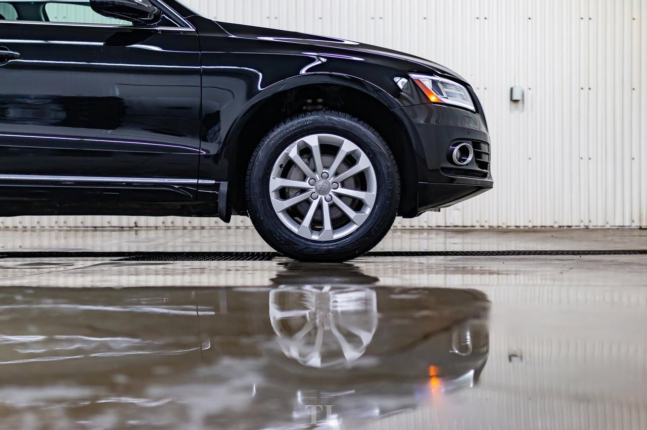 2017 Audi Q5 Quattro Progressiv Leather Roof Nav Bcam Red Deer AB