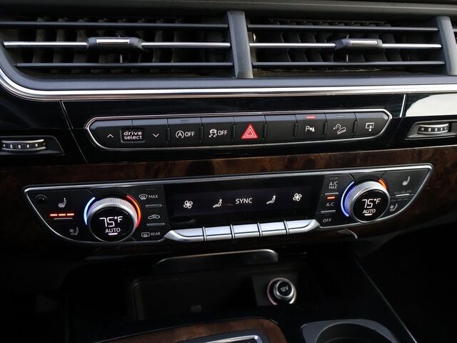 2017 Audi Q7 3.0T Premium Plus Oshkosh WI