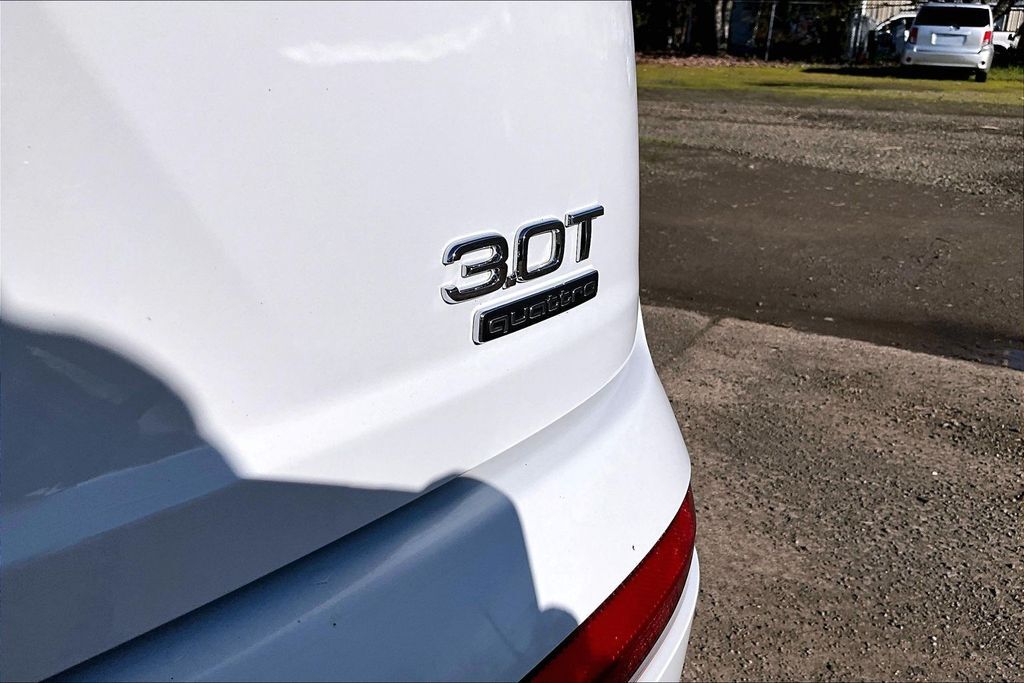 2017 Audi Q7 3.0T Prestige OR