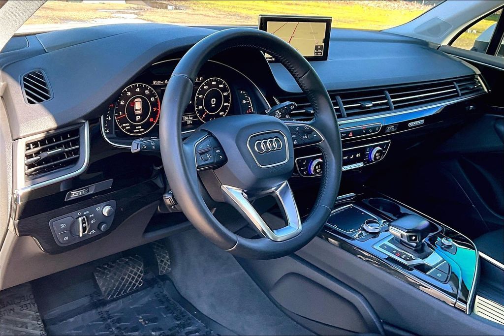 2017 Audi Q7 3.0T Prestige OR