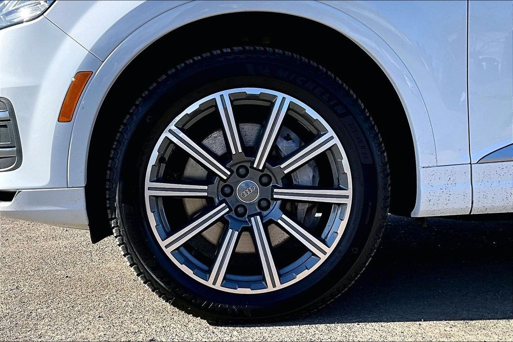 2017 Audi Q7 3.0T Prestige OR