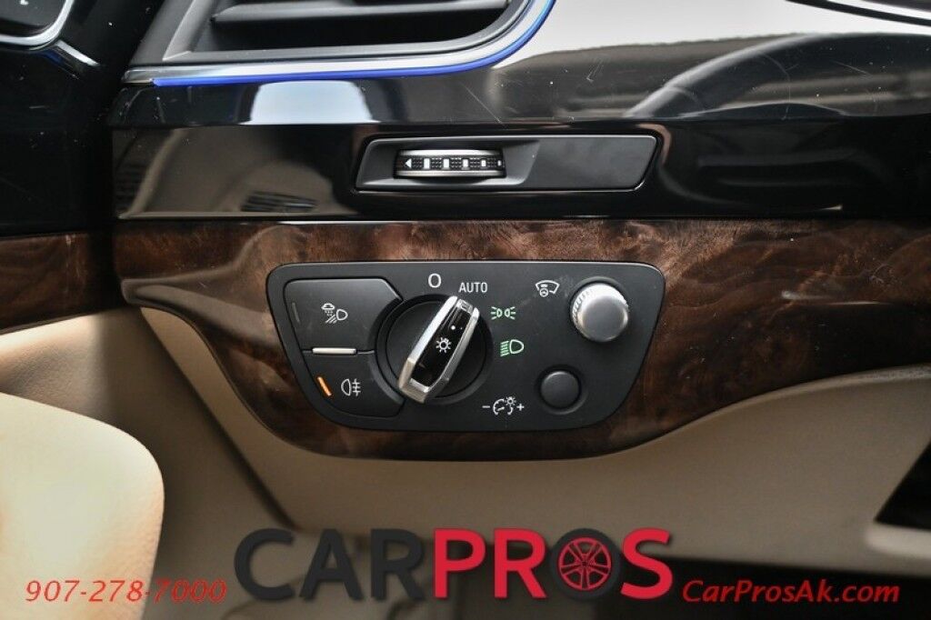 2017 Audi Q7 3.0T Quattro Prestige Supercharged - AWD - Heated & Cooled Front Leather Seats - Heated Steering Wheel - 2nd Row Heated Seats - 3rd Row - Seats 7 - HUD - 4 Zone Climate Control - Panoramic Moonroof - 3D Bose Surround System - NAV - Backup Camera Anchorage AK