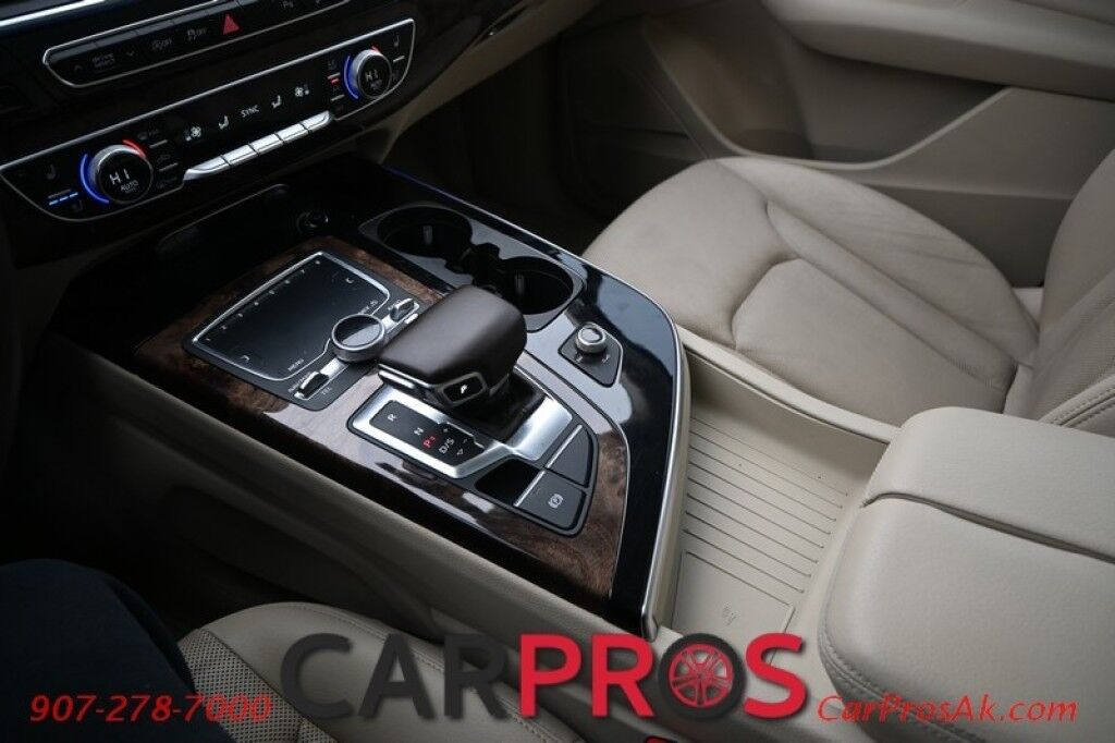 2017 Audi Q7 3.0T Quattro Prestige Supercharged - AWD - Heated & Cooled Front Leather Seats - Heated Steering Wheel - 2nd Row Heated Seats - 3rd Row - Seats 7 - HUD - 4 Zone Climate Control - Panoramic Moonroof - 3D Bose Surround System - NAV - Backup Camera Anchorage AK