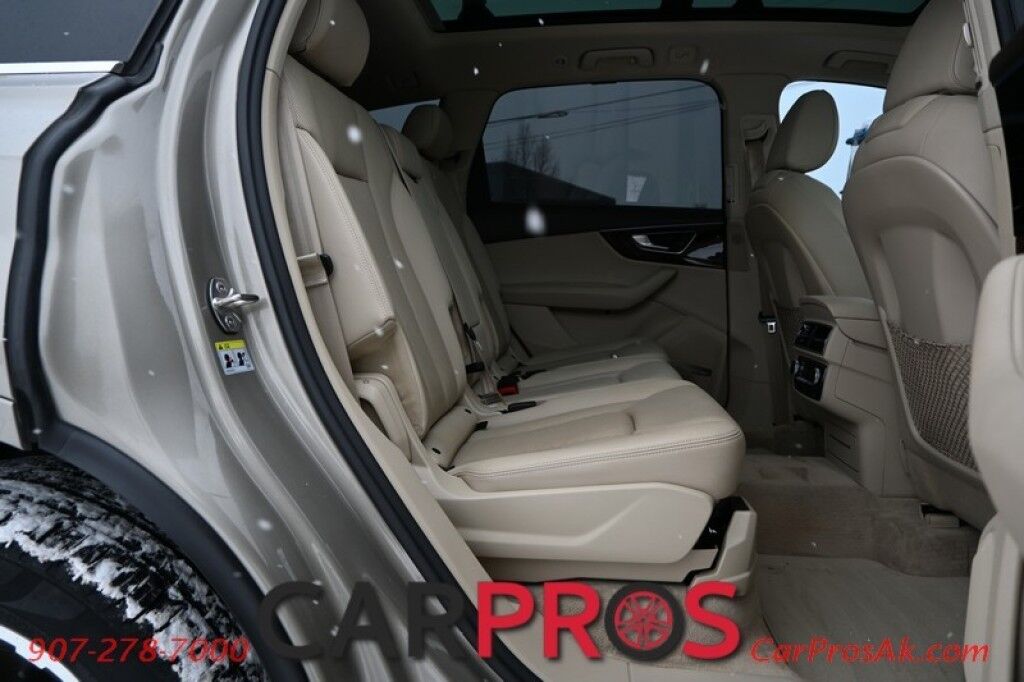 2017 Audi Q7 3.0T Quattro Prestige Supercharged - AWD - Heated & Cooled Front Leather Seats - Heated Steering Wheel - 2nd Row Heated Seats - 3rd Row - Seats 7 - HUD - 4 Zone Climate Control - Panoramic Moonroof - 3D Bose Surround System - NAV - Backup Camera Anchorage AK