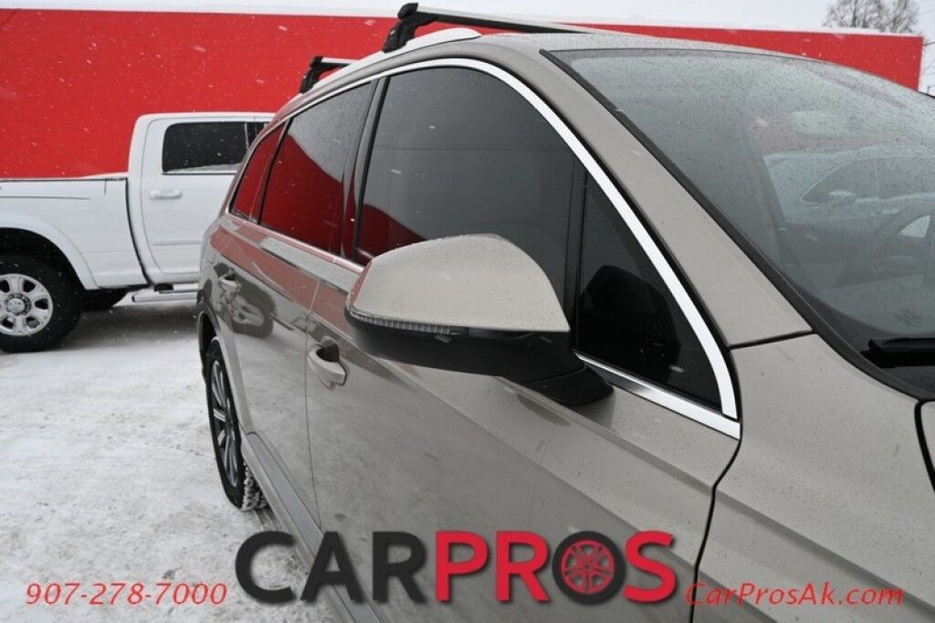 2017 Audi Q7 3.0T Quattro Prestige Supercharged - AWD - Heated & Cooled Front Leather Seats - Heated Steering Wheel - 2nd Row Heated Seats - 3rd Row - Seats 7 - HUD - 4 Zone Climate Control - Panoramic Moonroof - 3D Bose Surround System - NAV - Backup Camera Anchorage AK