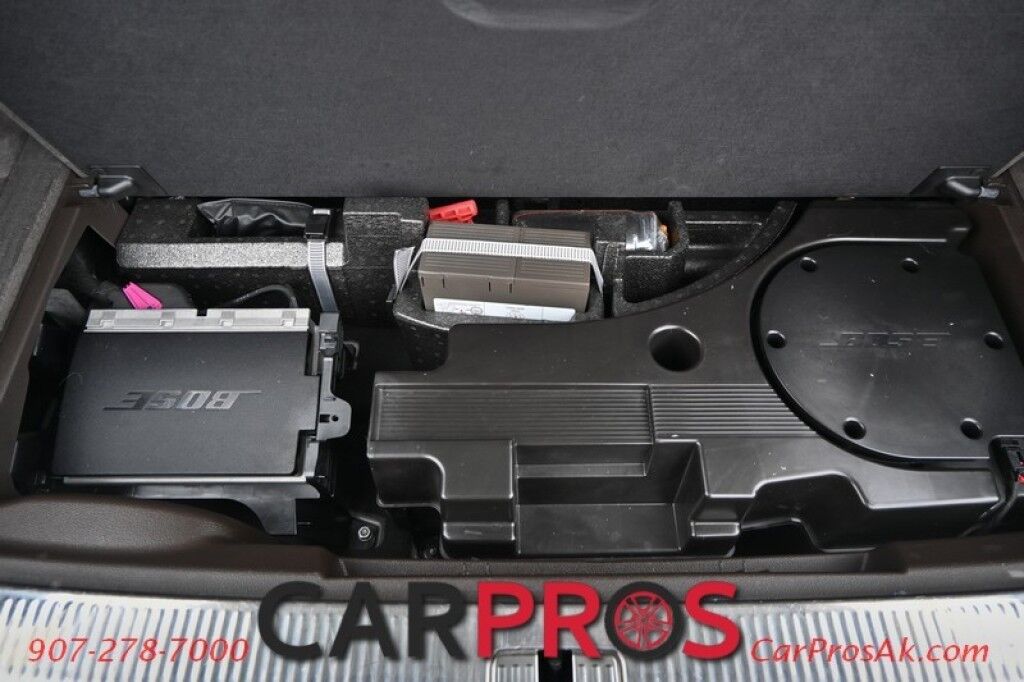 2017 Audi Q7 3.0T Quattro Prestige Supercharged - AWD - Heated & Cooled Front Leather Seats - Heated Steering Wheel - 2nd Row Heated Seats - 3rd Row - Seats 7 - HUD - 4 Zone Climate Control - Panoramic Moonroof - 3D Bose Surround System - NAV - Backup Camera Anchorage AK