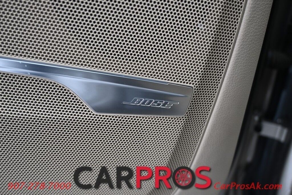 2017 Audi Q7 3.0T Quattro Prestige Supercharged - AWD - Heated & Cooled Front Leather Seats - Heated Steering Wheel - 2nd Row Heated Seats - 3rd Row - Seats 7 - HUD - 4 Zone Climate Control - Panoramic Moonroof - 3D Bose Surround System - NAV - Backup Camera Anchorage AK