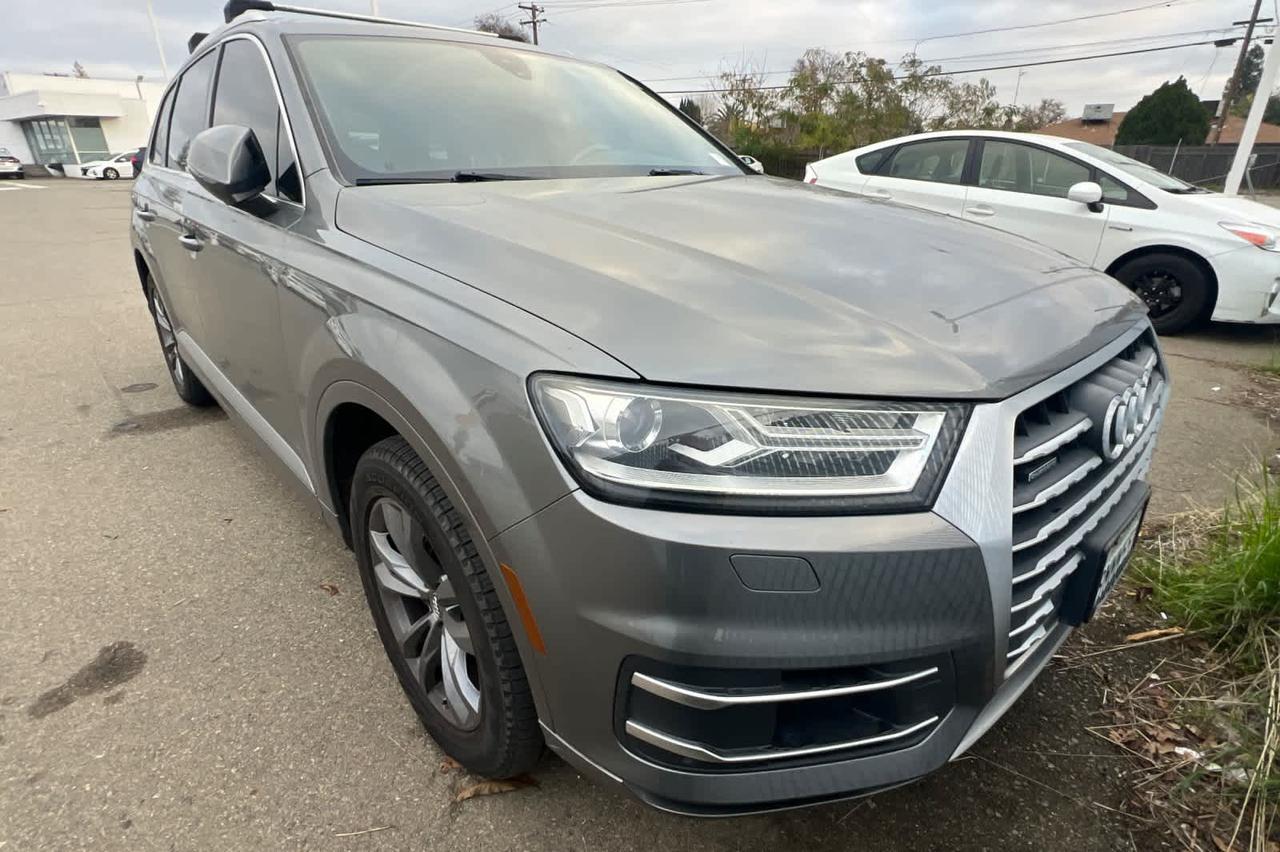 2017 Audi Q7 Premium Plus
