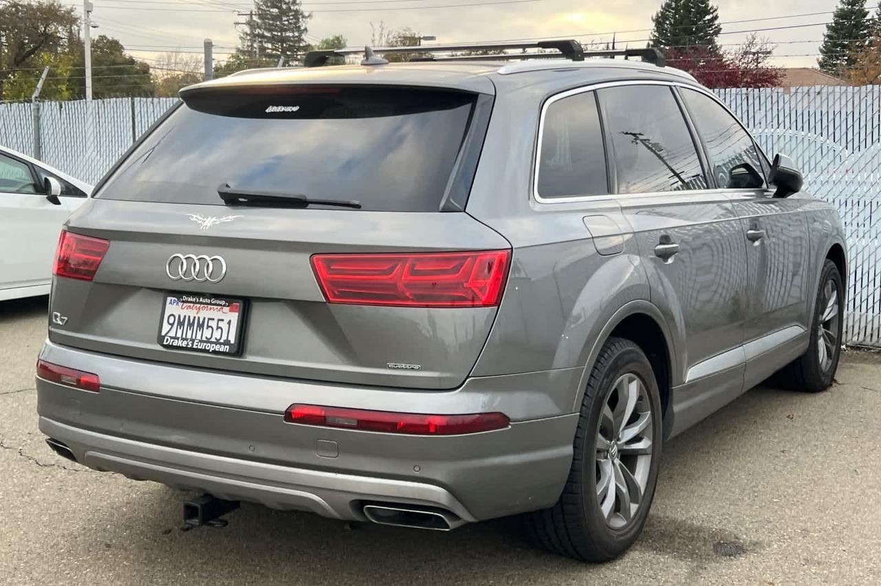 2017 Audi Q7 Premium Plus