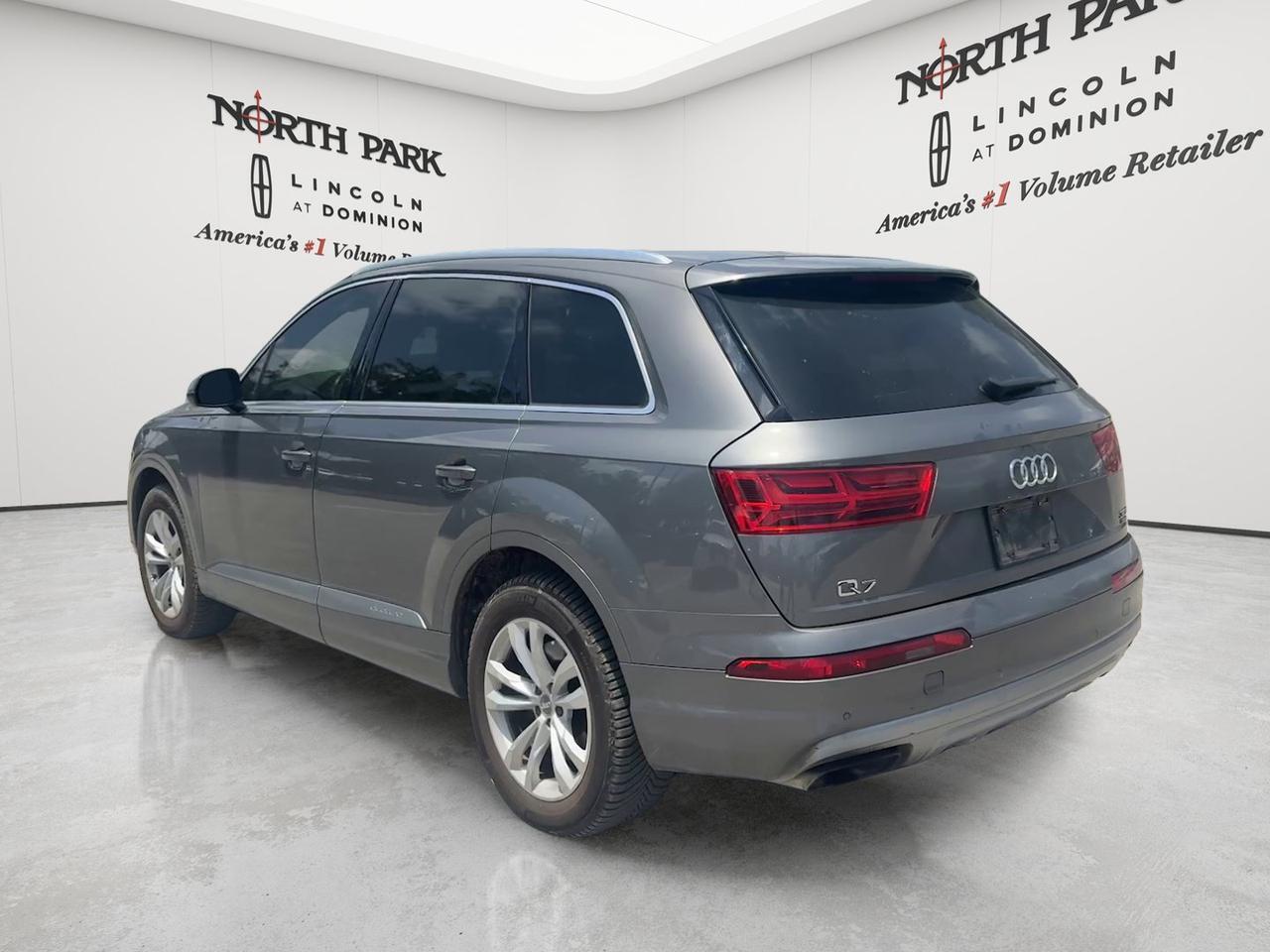 2017 Audi Q7 Premium Plus