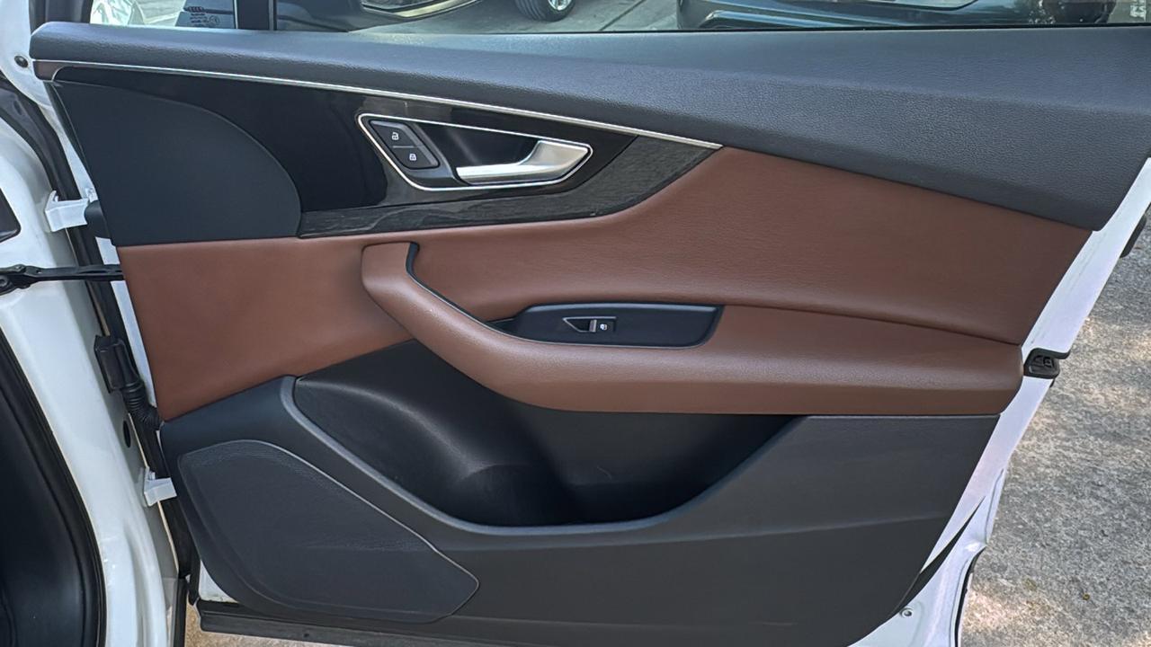 2017 Audi Q7 Premium Plus  Selma TX