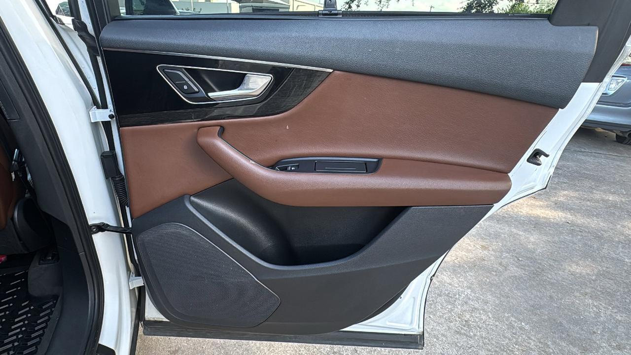 2017 Audi Q7 Premium Plus  Selma TX