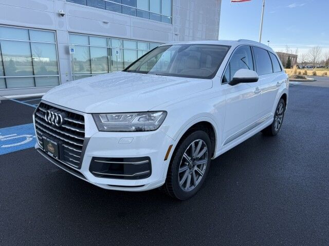 2017 Audi Q7 Premium Plus