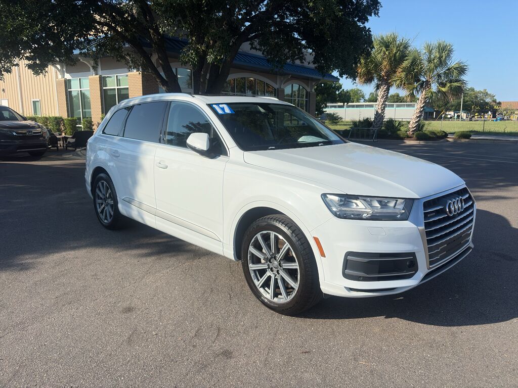 2017 Audi Q7 Premium Plus