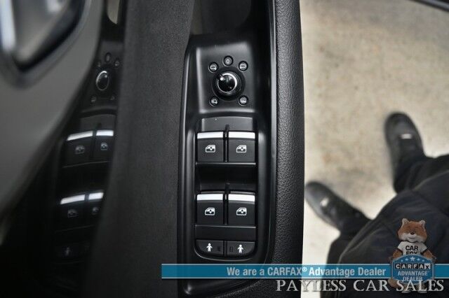 2017 Audi Q7 Prestige / S-Line / AWD / Heated & Cooled Leather Seats / Heated Steering Wheel / Navigation / Sunroof / Bang & Olufsen / HUD / 3rd Row / Seats 7 / Adaptive Cruise / Blind Spot Alert / Keyless Entry & Start / 1-Owner Anchorage AK