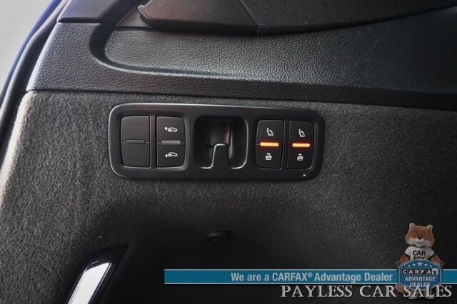2017 Audi Q7 Prestige / S-Line / AWD / Heated & Cooled Leather Seats / Heated Steering Wheel / Navigation / Sunroof / Bang & Olufsen / HUD / 3rd Row / Seats 7 / Adaptive Cruise / Blind Spot Alert / Keyless Entry & Start / 1-Owner Anchorage AK