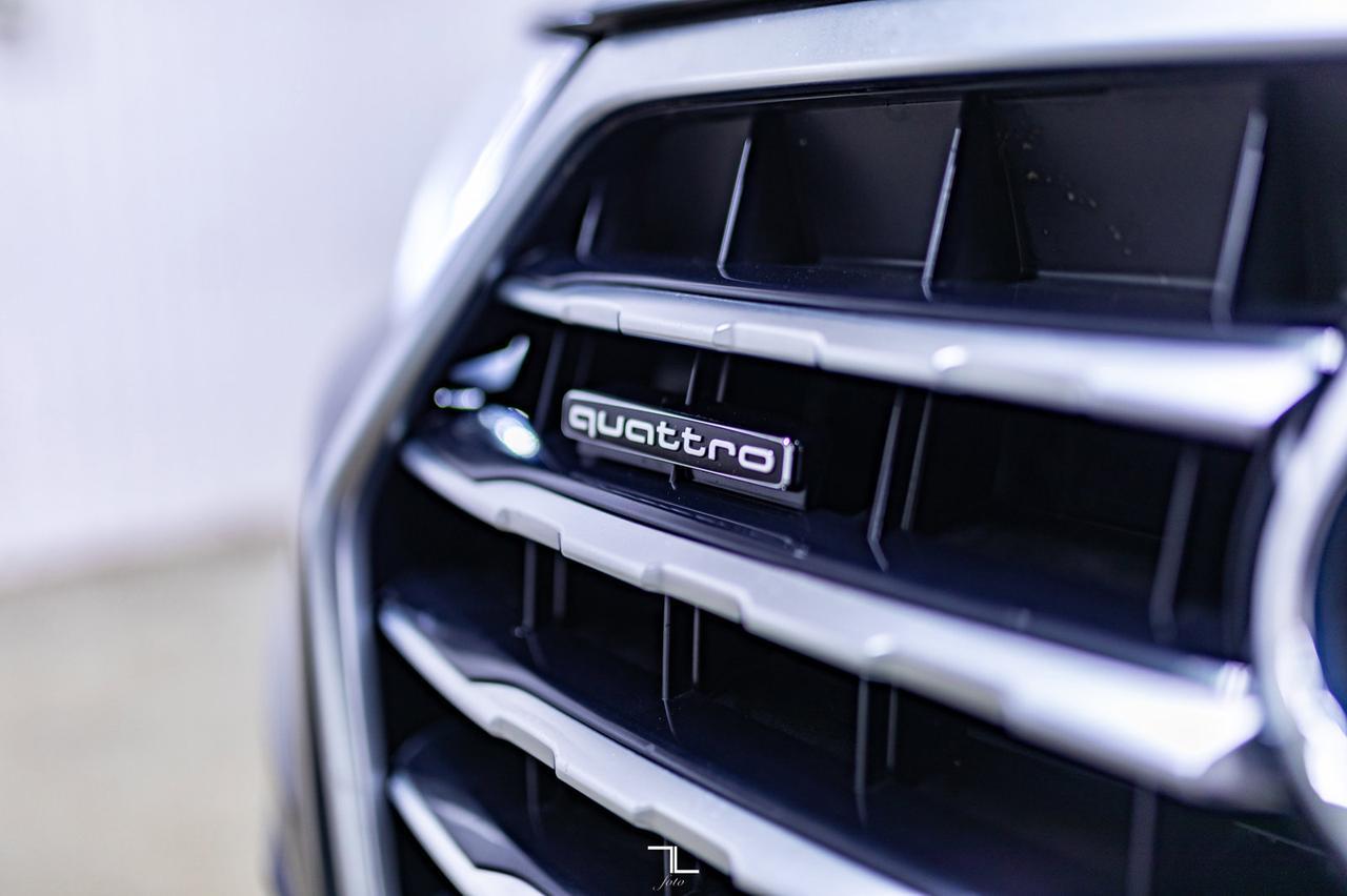 2017 Audi Q7 Quattro Technik S-Line Leather Roof Nav BCam Red Deer AB