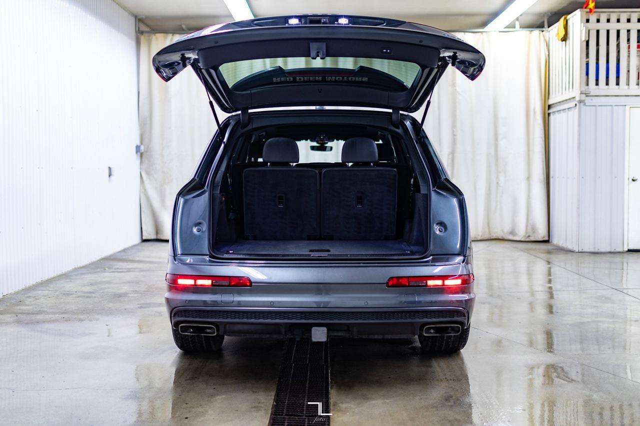 2017 Audi Q7 Quattro Technik S-Line Leather Roof Nav BCam Red Deer AB