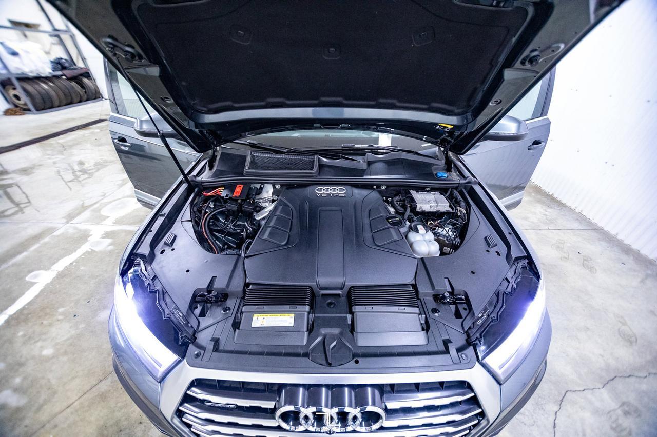 2017 Audi Q7 Quattro Technik S-Line Leather Roof Nav BCam Red Deer AB