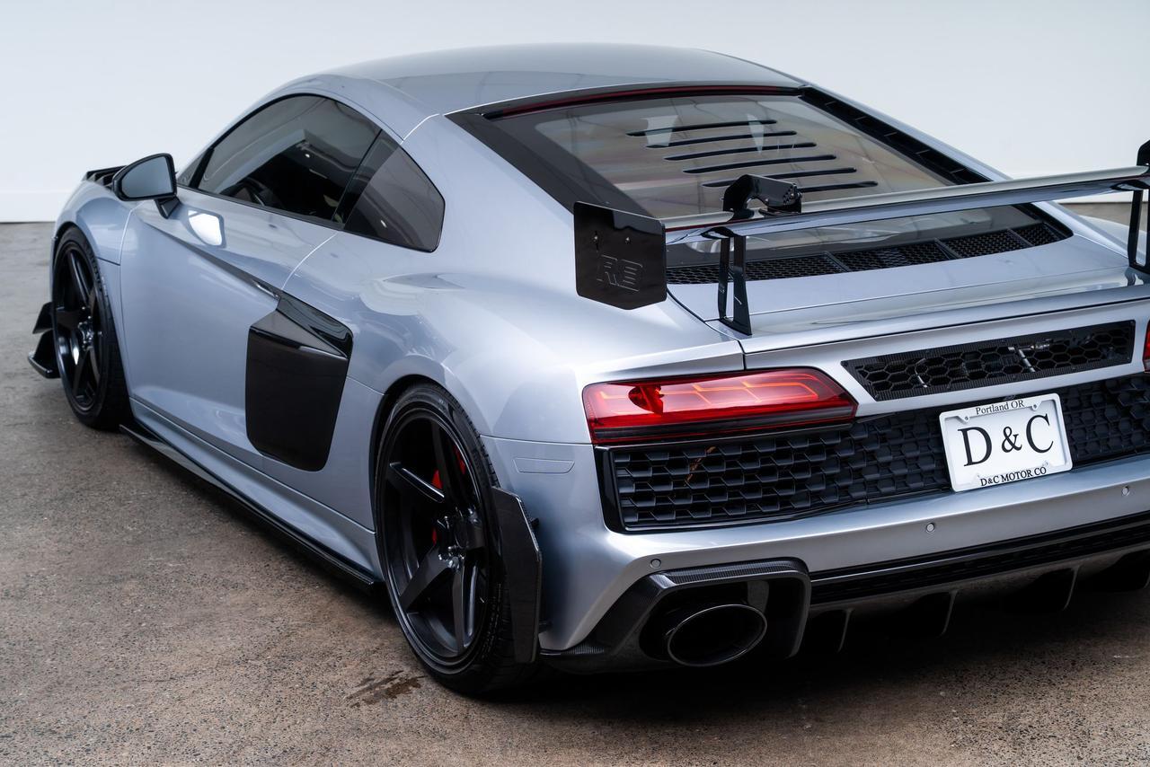 2017 Audi R8 5.2 Full OEM GT4 Aero Kit / Front Lift System Portland OR