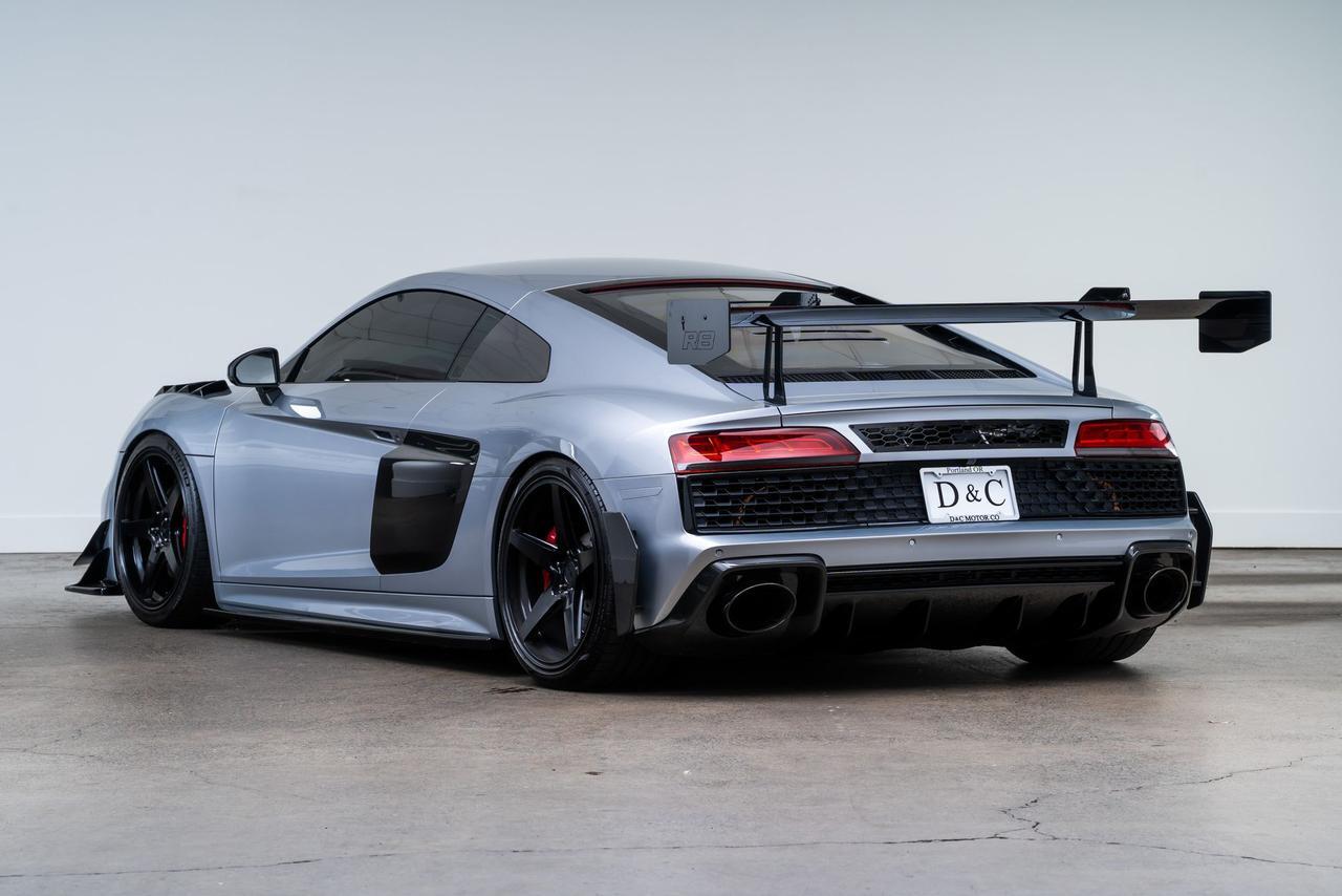 2017 Audi R8 5.2 Full OEM GT4 Aero Kit / Front Lift System Portland OR