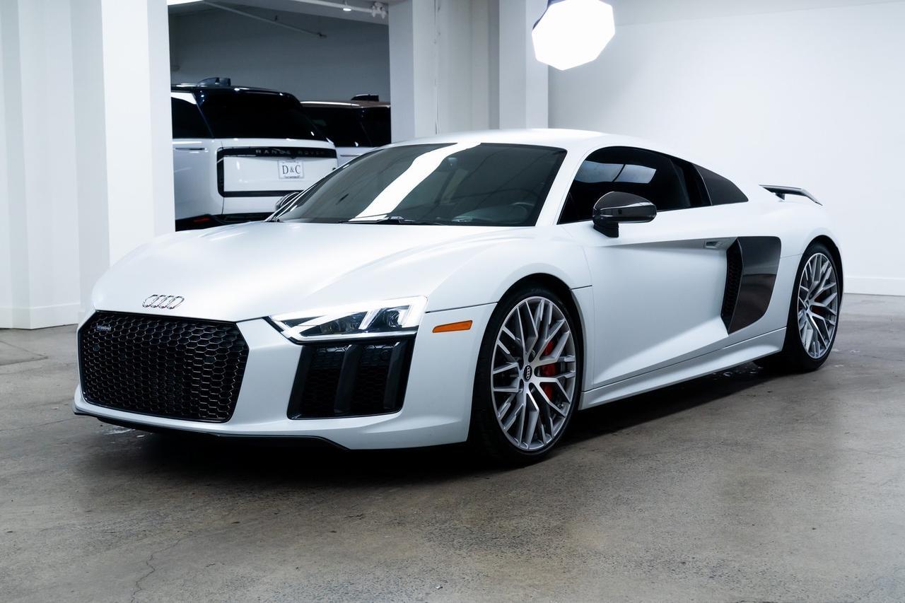 2017 Audi R8 5.2 Plus PPF Diamond Stitch Leather Dynamic Steering Portland OR