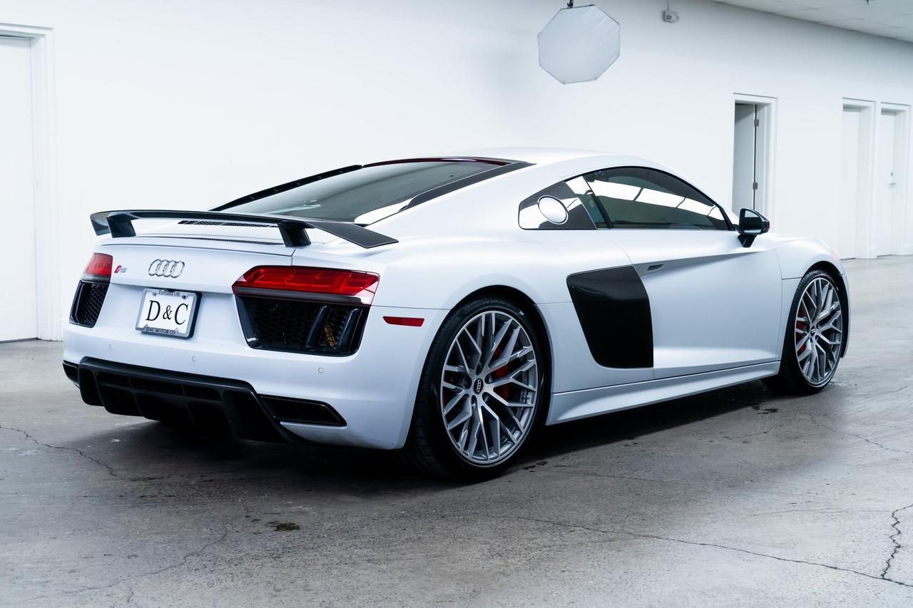 2017 Audi R8 5.2 Plus PPF Diamond Stitch Leather Dynamic Steering Portland OR