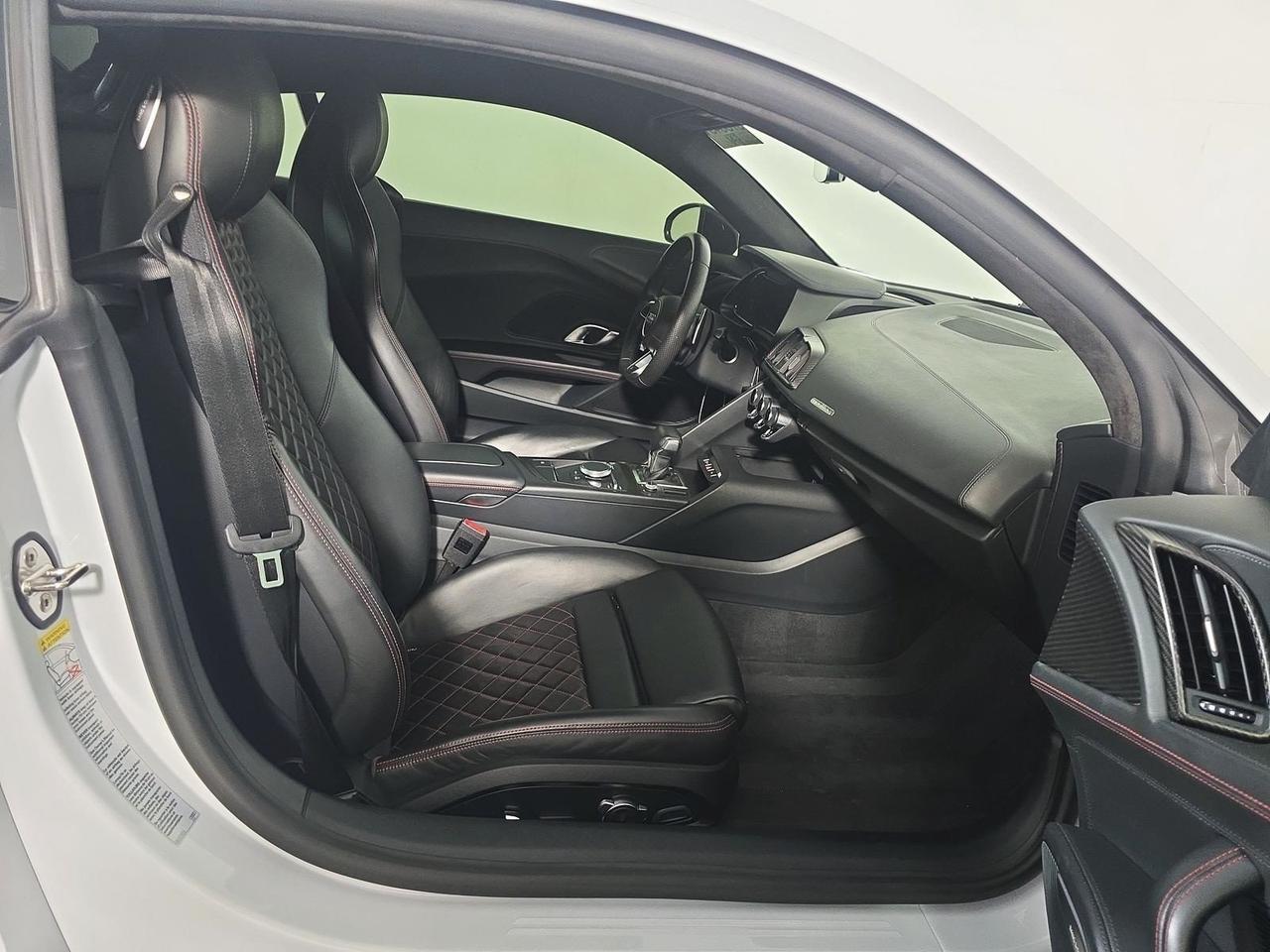 2017 Audi R8 5.2 Plus quattro Diamond Stitch Leather Dynamic Steering Portland OR