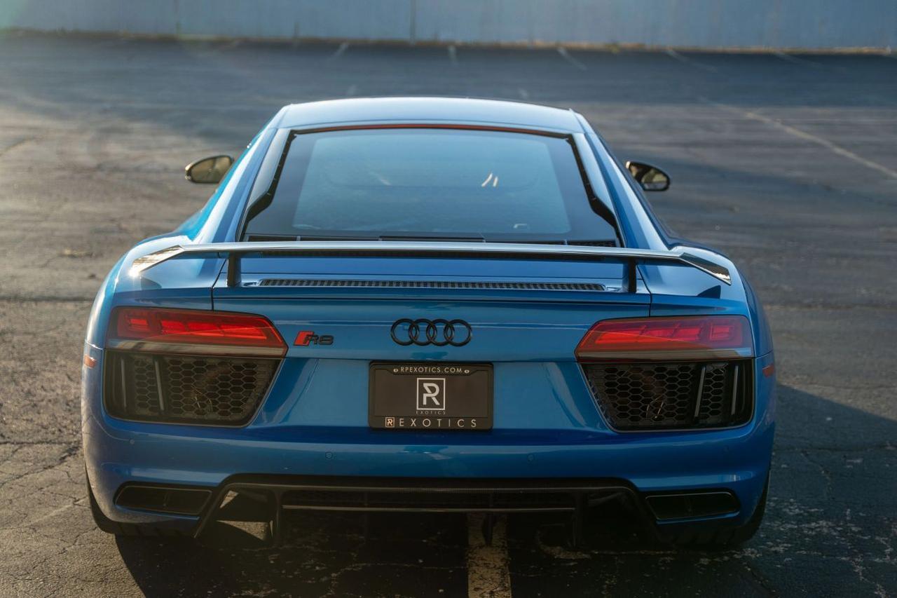 2017 Audi R8 V10 plus Coupe 2D St. Louis MO