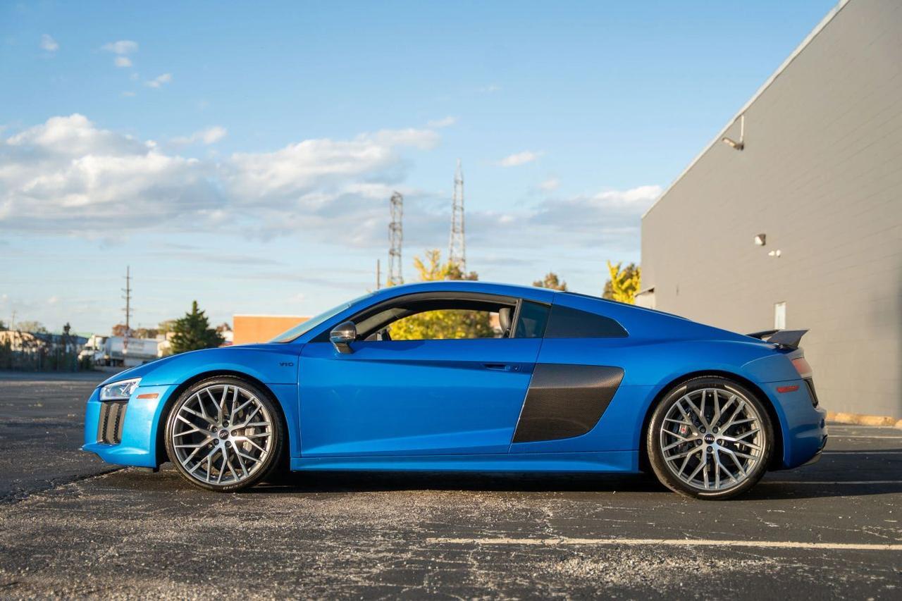 2017 Audi R8 V10 plus Coupe 2D St. Louis MO