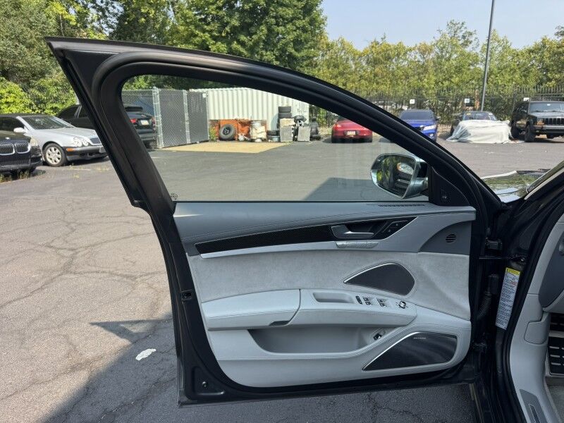 2017 Audi S8 plus Willow Grove PA