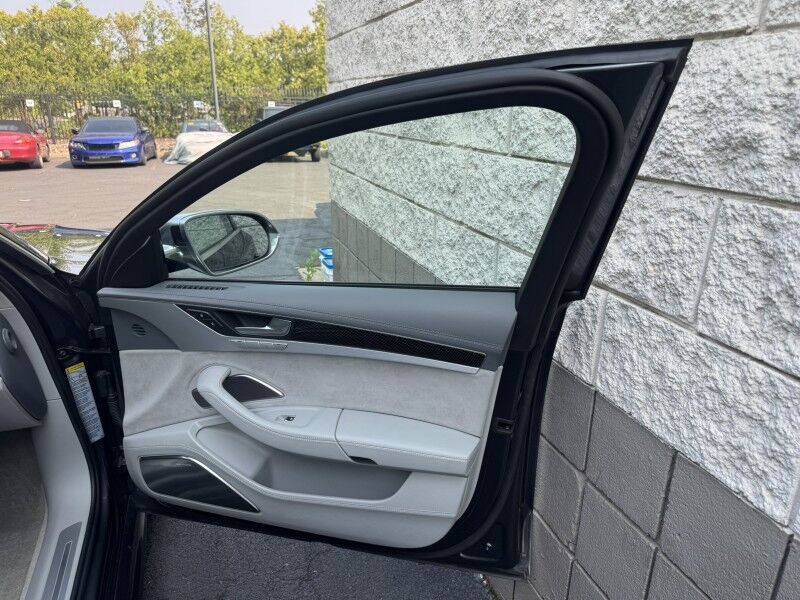 2017 Audi S8 plus Willow Grove PA