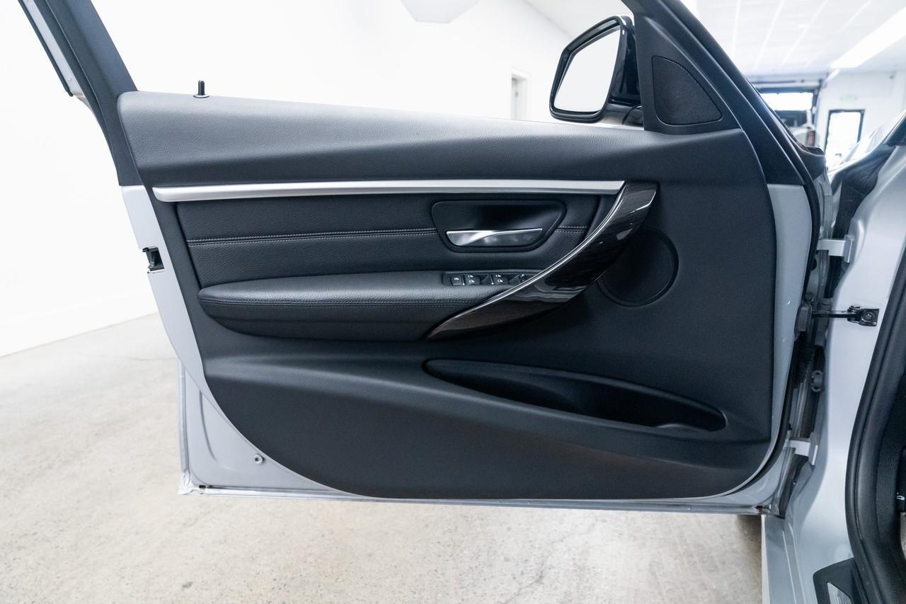 2017 BMW 3 Series 330i xDrive M Sport Package Premium Package Driver Assistance Portland OR