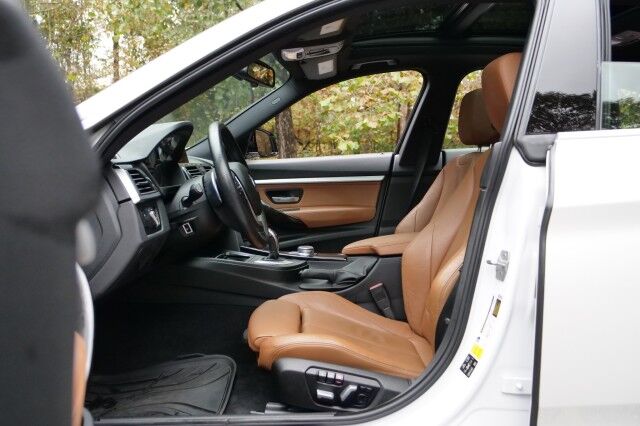 2017 BMW 330i xDrive Gran Turismo / Technology PKG / Cold Weather PKG! High Point NC