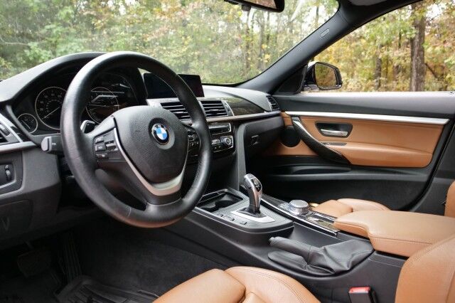 2017 BMW 330i xDrive Gran Turismo / Technology PKG / Cold Weather PKG! High Point NC