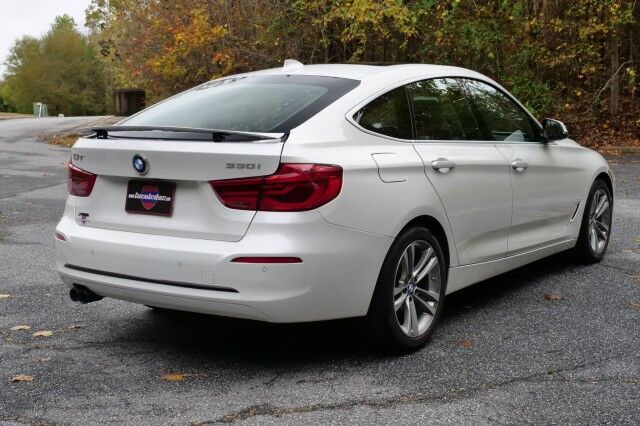 2017 BMW 330i xDrive Gran Turismo / Technology PKG / Cold Weather PKG! High Point NC