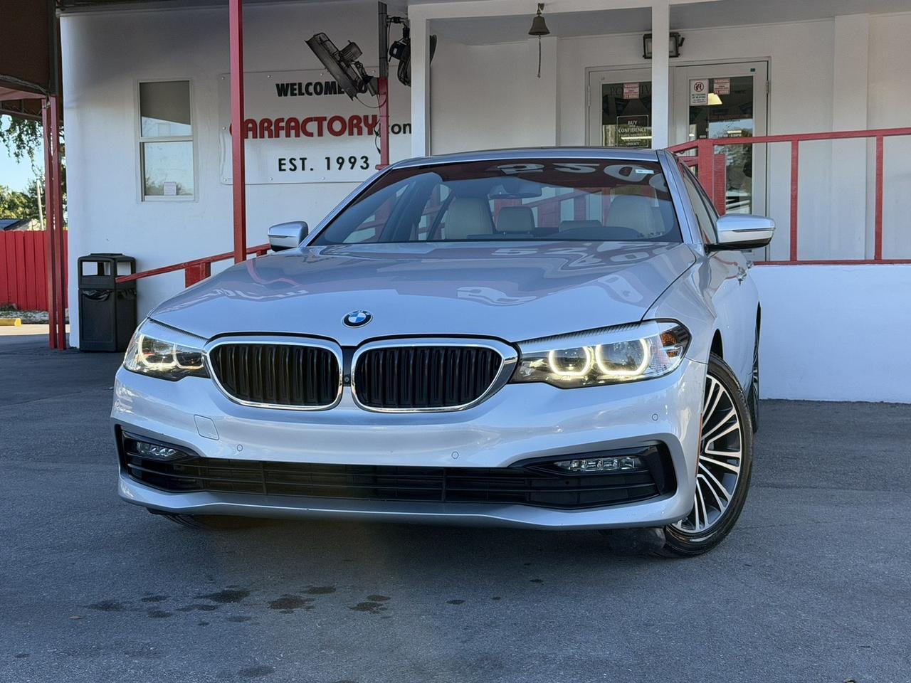 2017 BMW 5 Series 530i