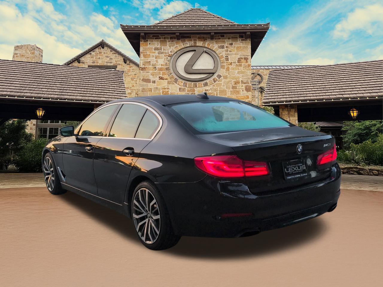 2017 BMW 5 Series 540i