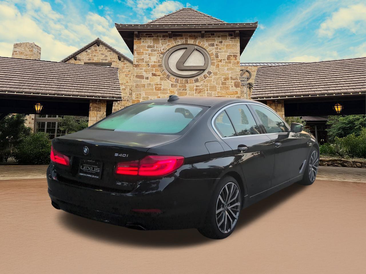 2017 BMW 5 Series 540i