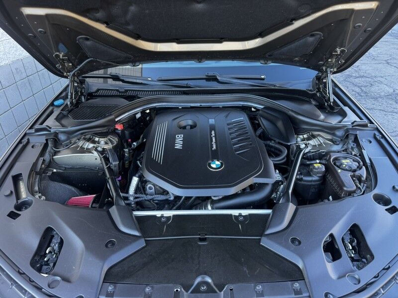 2017 BMW 5 Series 540i