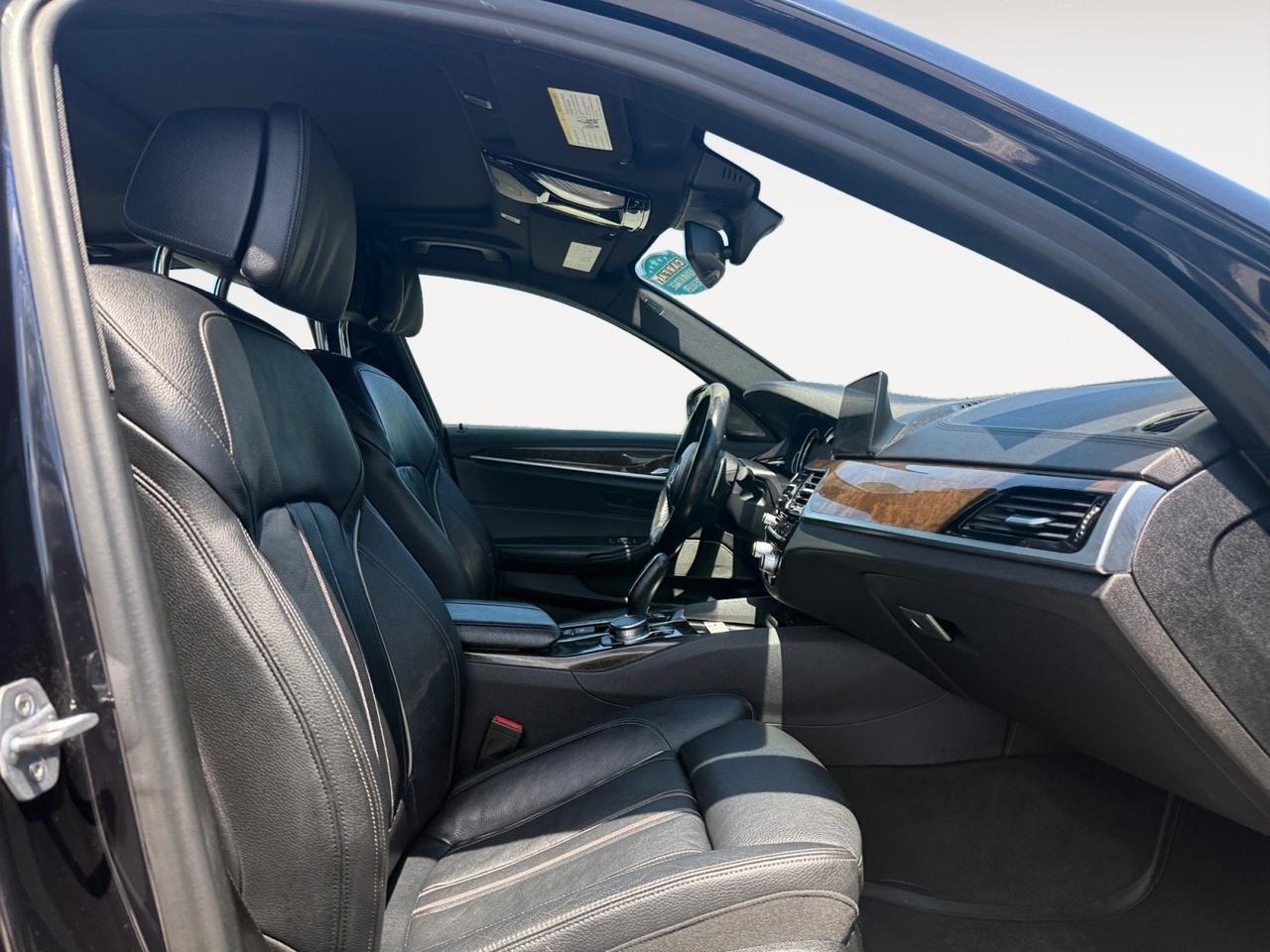2017 BMW 5 Series 540i xDrive, HEATED SEATS, SUNROOF, BLUETOOTH, POWER/HEATED MIRRORS, POWER FOLDING MIRRORS, REMOTE KEYLESS ENTRY, NAVIGATION, BACKUP CAMERA, MAKE THIS BMW YOURS TODAY! Norfolk VA