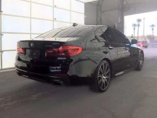 2017 BMW 540i M SPORT LINE