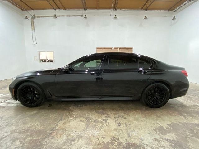 2017 BMW 7 Series 740i