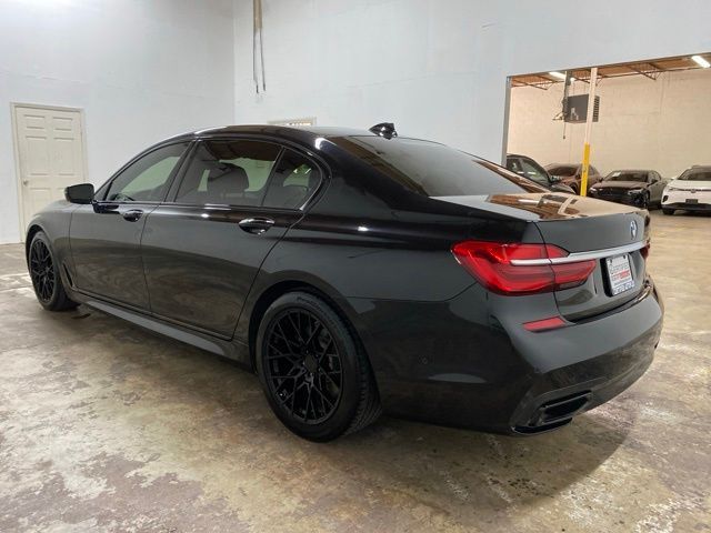 2017 BMW 7 Series 740i