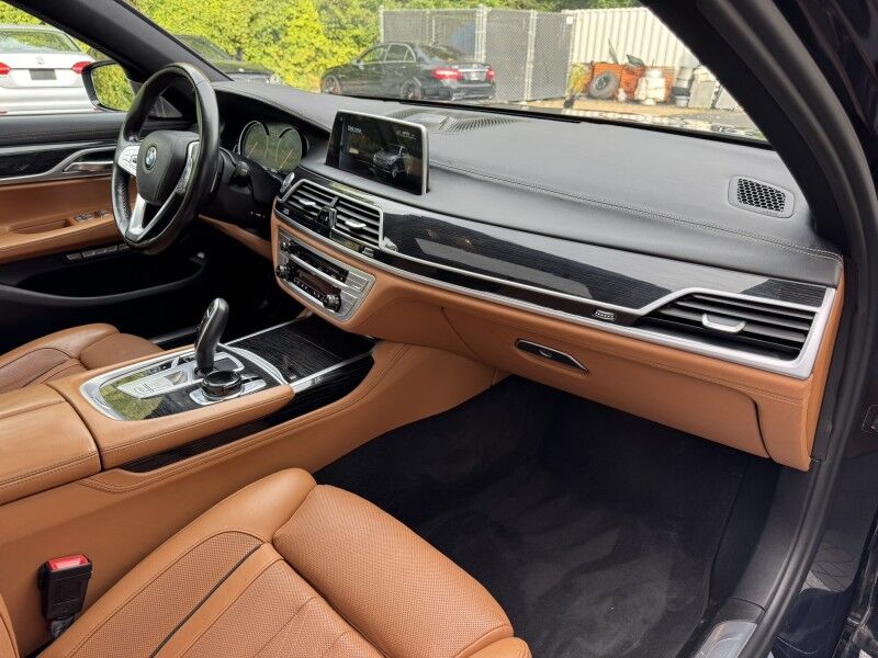 2017 BMW 7 Series 740i M Sport Willow Grove PA