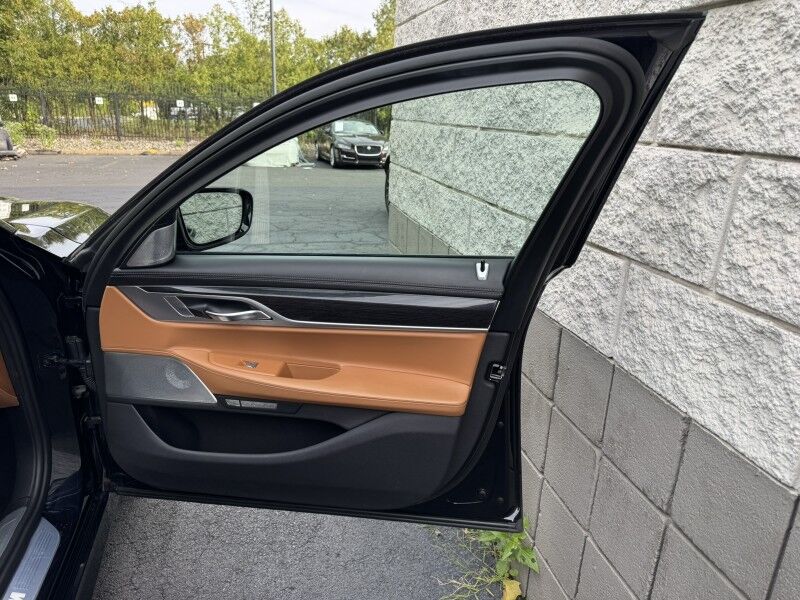 2017 BMW 7 Series 740i M Sport Willow Grove PA