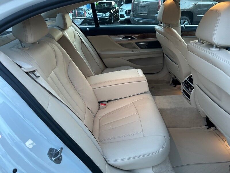 2017 BMW 7 Series 740i xDrive Arlington VA